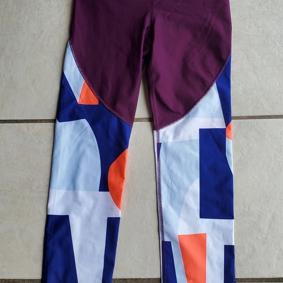 Under Armour Other - UNDER ARMOUR, women  leggings  sz SM.
